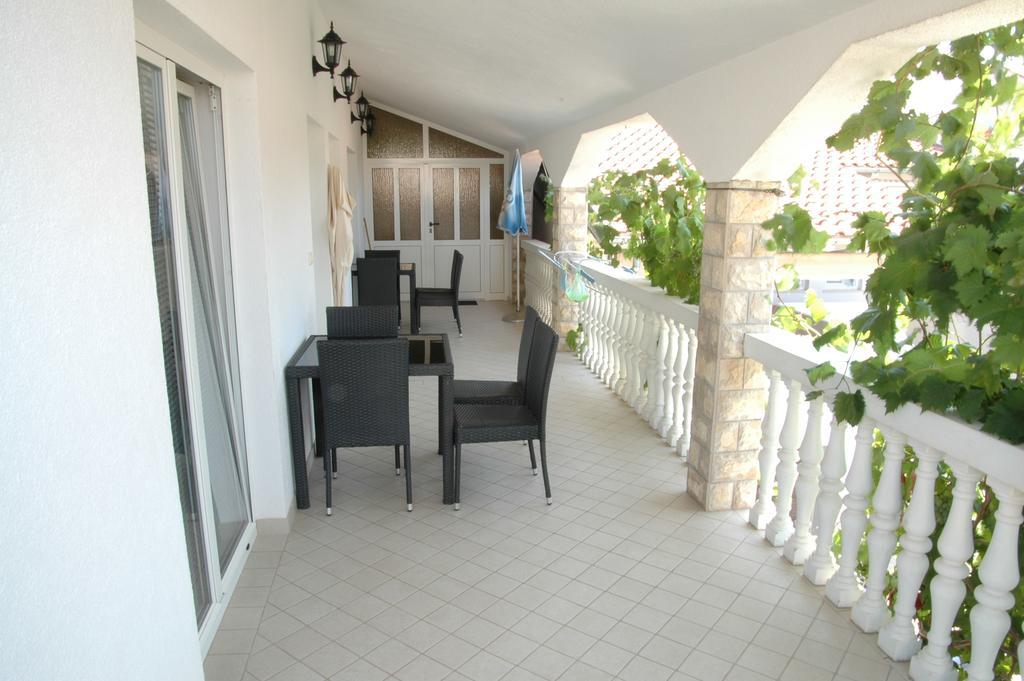 Apartments Anton Vodice Exterior foto